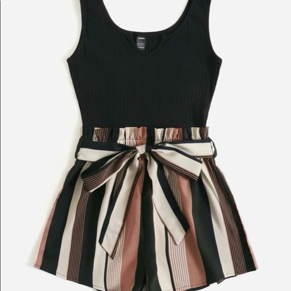 ✨Cute Tank Romper✨ - Picture 3 of 5